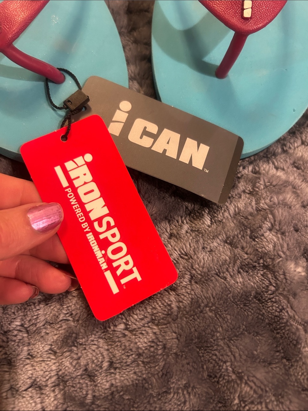 NWT Women’s Turquoise and Raspberry Ironman IronSport Flip Flops Sandals sz8 - Picture 3 of 9